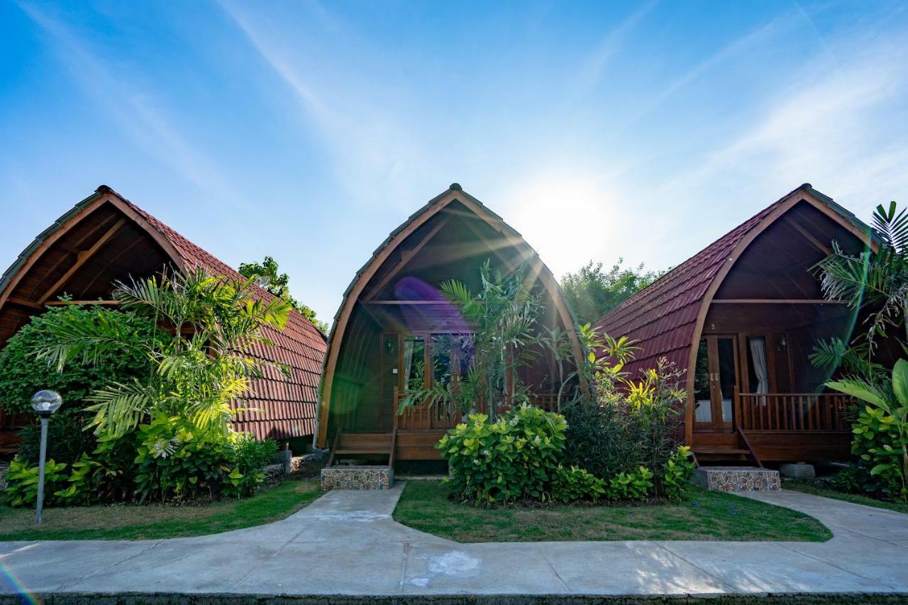 Отель The Soggol Lembongan Экстерьер фото