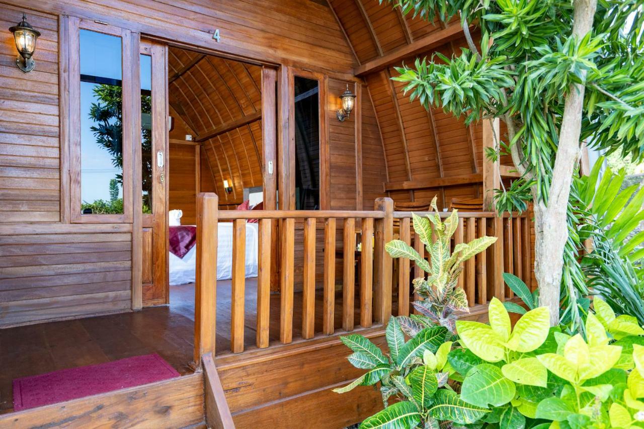 Отель The Soggol Lembongan Экстерьер фото
